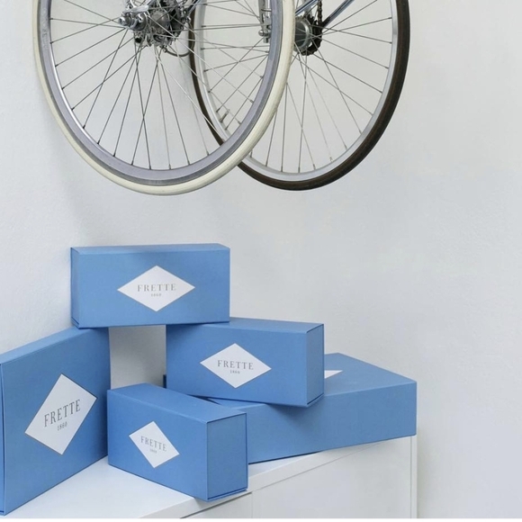 Frette LuxuryNewW/Tags 2025 Beige  Nightgown Pyjamas w/Blue Trim Button Down - Picture 16 of 16